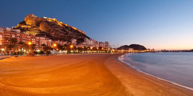 Discover the quiet beaches of Ciudad Quesada on the Costa Blanca