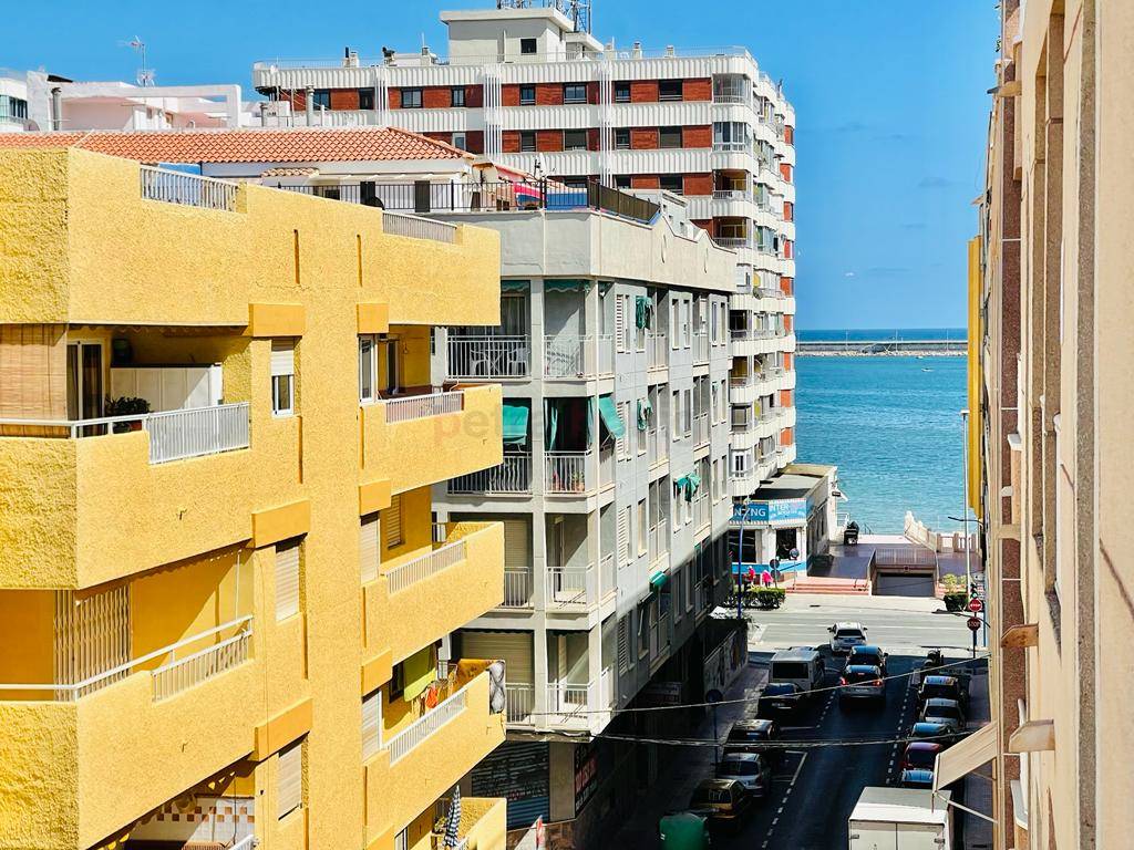 Resales - Appartement - Torrevieja - Playa de La Acequion