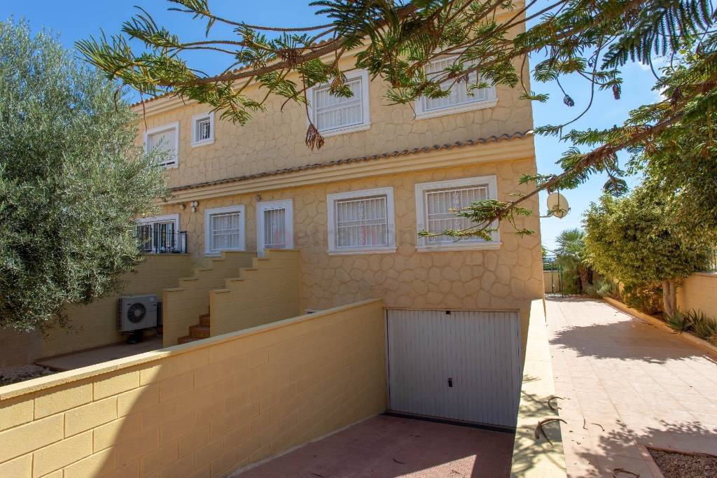 Resales - Semi Detached - Los Altos