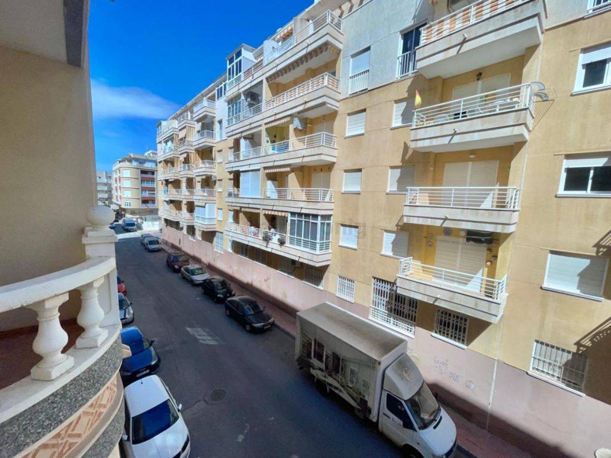 Resales - Apartment - Torrevieja