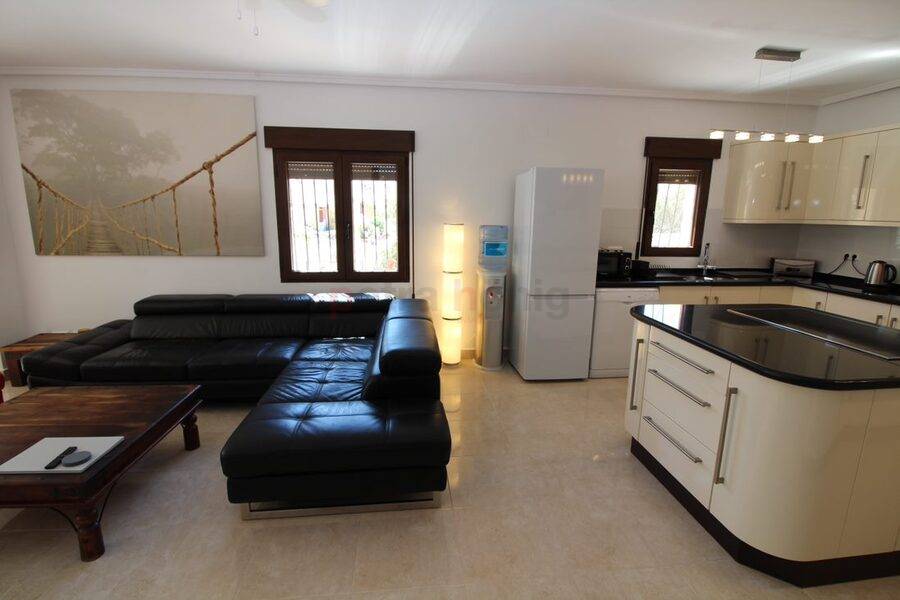 Resales - Villa - Villamartin