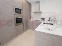 Resales - Villa - Villamartin