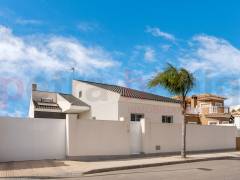 Gebrauchtobjekte - Einfamilienhaus - Formentera del Segura - Fincas de La Vega