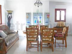 Resales - Villa - Villamartin