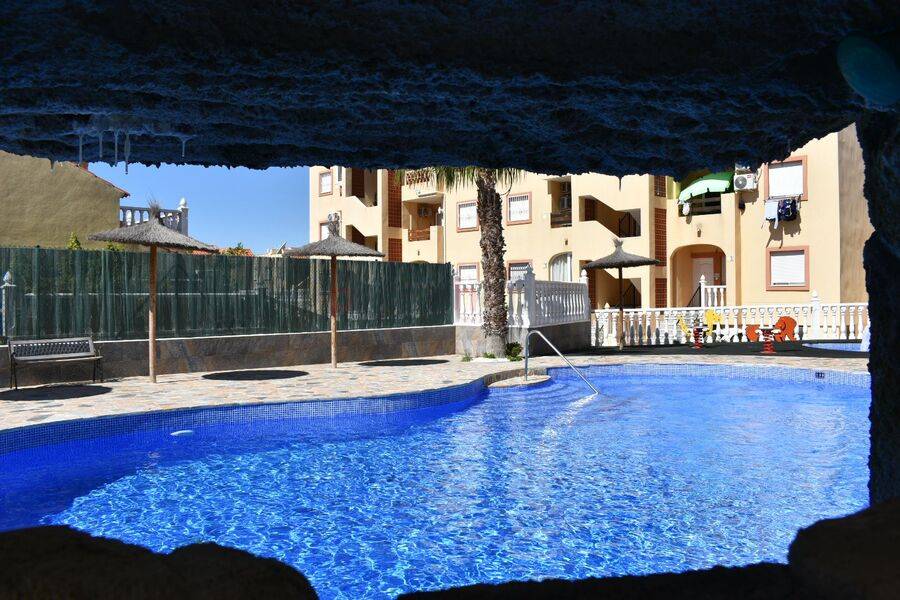 Resales - Apartment - Villamartin