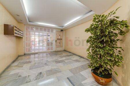 Resales - Apartment - Torrevieja - Los Balcones