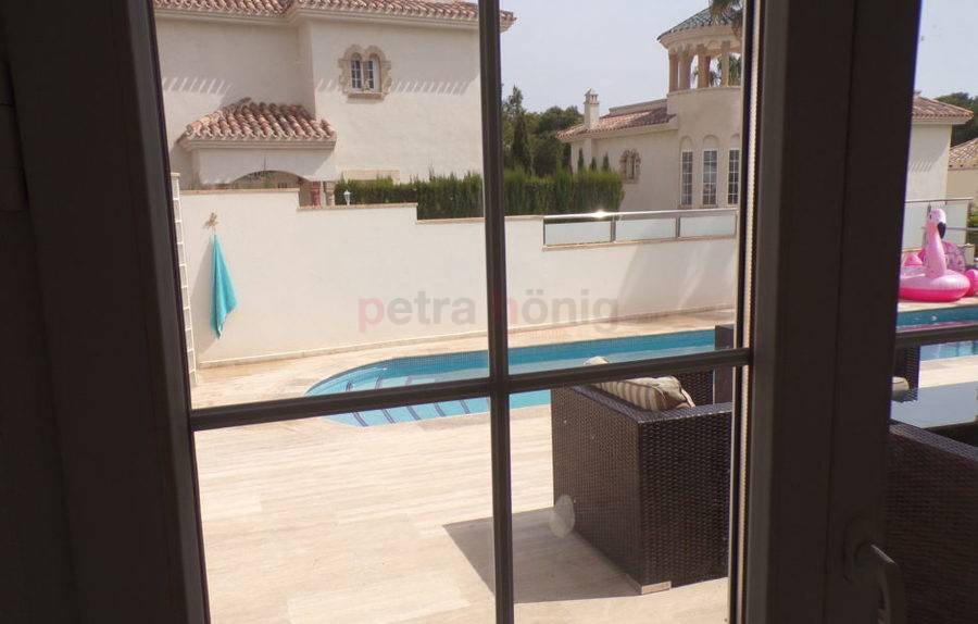 Resales - Villa - Villamartin