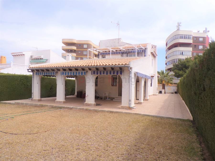 A Vendre - Villa - La Zenia