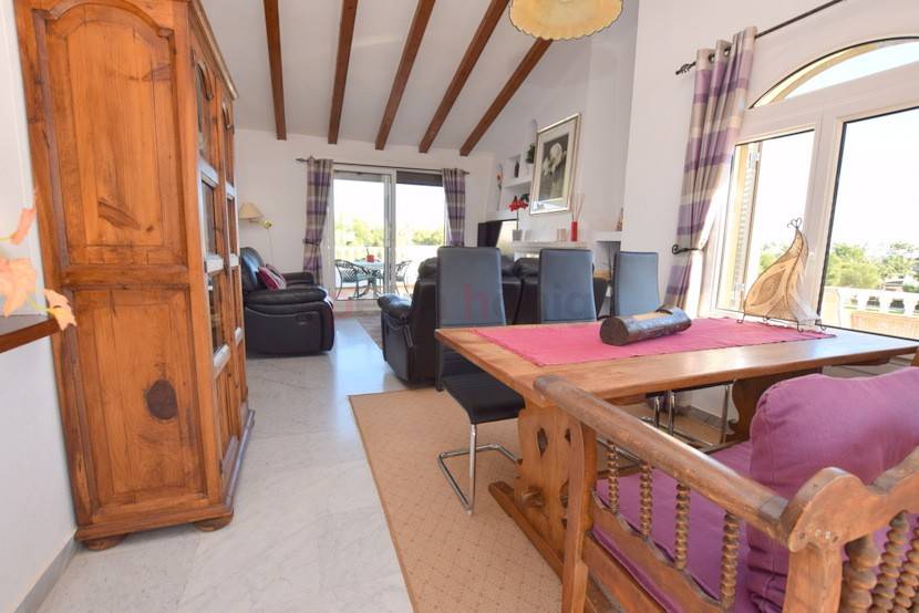 Resales - Villa - Villamartin