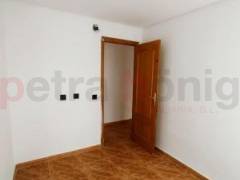 Resales - Apartment - Torrevieja - Centro