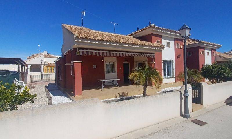 Gebrauchtobjekte - Einfamilienhaus - Los Montesinos