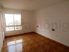 Resales - Apartment - Torrevieja - Centro