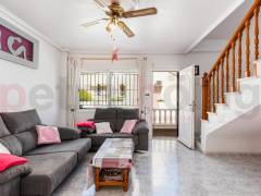 A Vendre - Villa - Ciudad Quesada