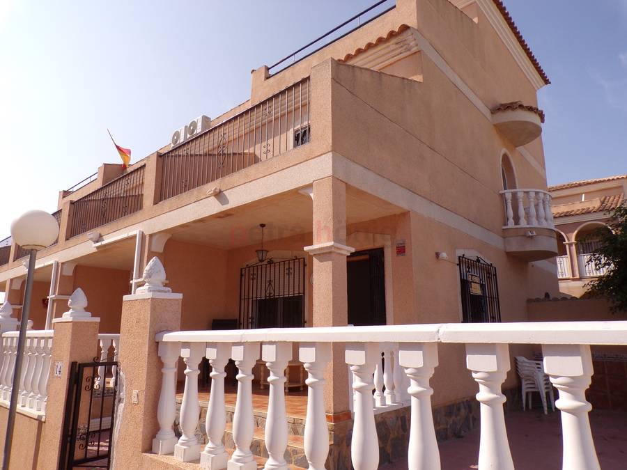 A Vendre - Maison de ville - La Zenia