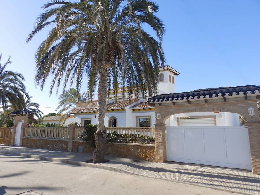 A Vendre - Villa - Cabo Roig