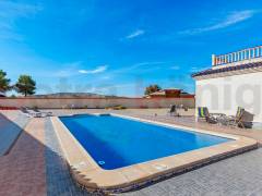 Resales - Villa - Almoradi - Lomas de La Juliana