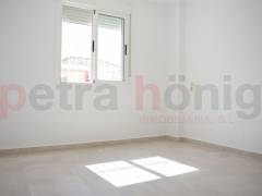 Resales - Apartment - Villamartin