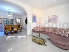 Resales - Villa - Orihuela Costa - Villamartin