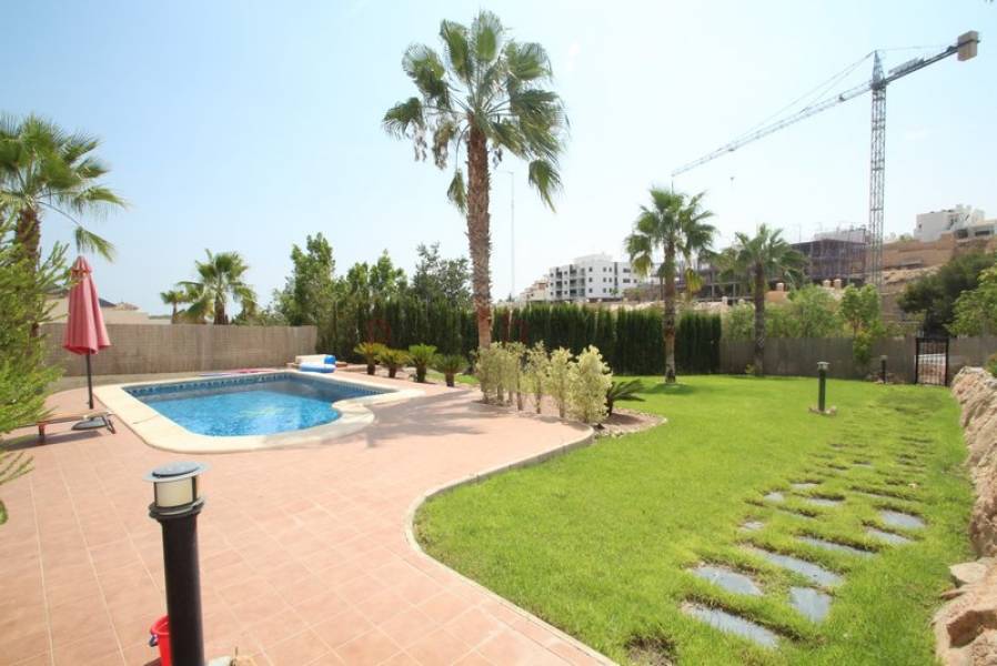 Sale - Вилла - Orihuela Costa - Las Ramblas