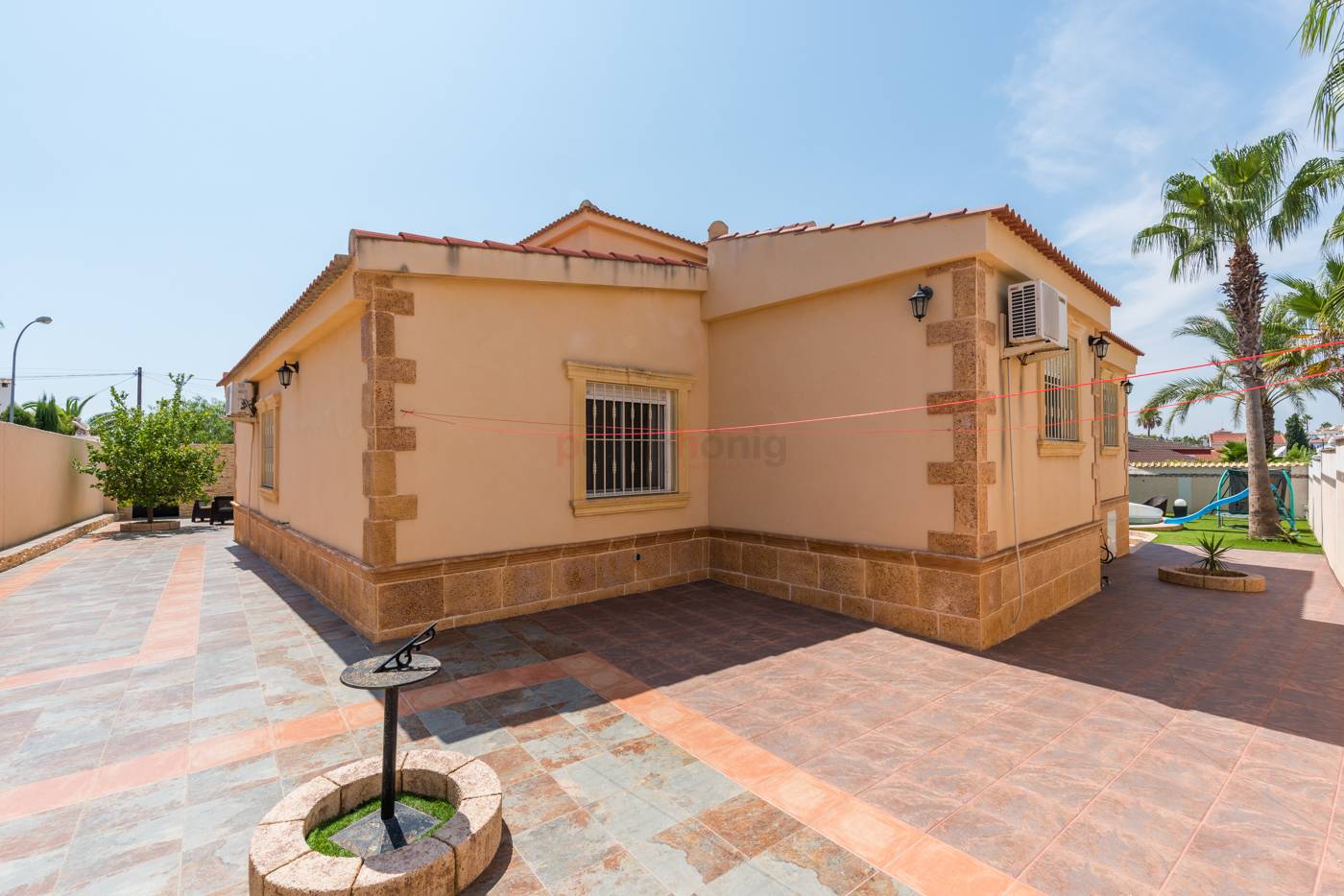 A Vendre - Villa - Ciudad Quesada