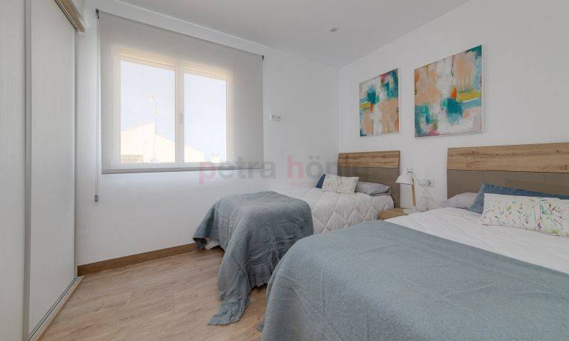 Resales - Villa - Torrevieja