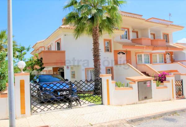 Townhouse - Resales - Villamartin - Villamartin