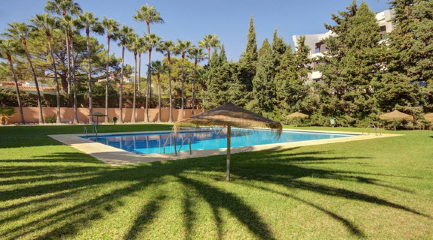 Resales - Apartment - Marbella - Costa del Sol