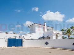 A Vendre - Villa - Ciudad Quesada