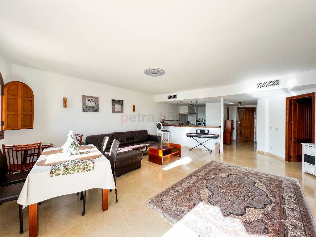 Resales - Apartment - Punta Prima