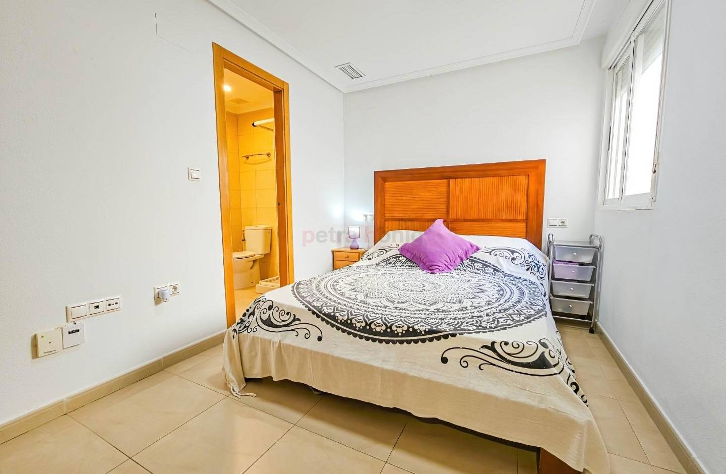 Resales - Apartment - Torrevieja - Centro