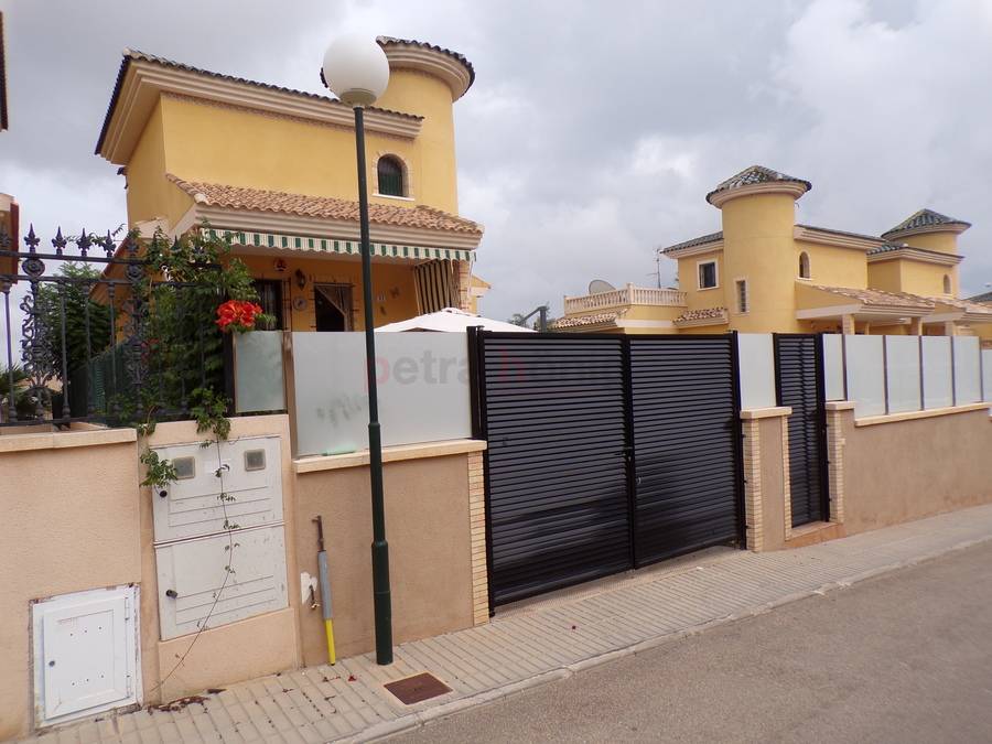 A Vendre - Villa - Villamartin