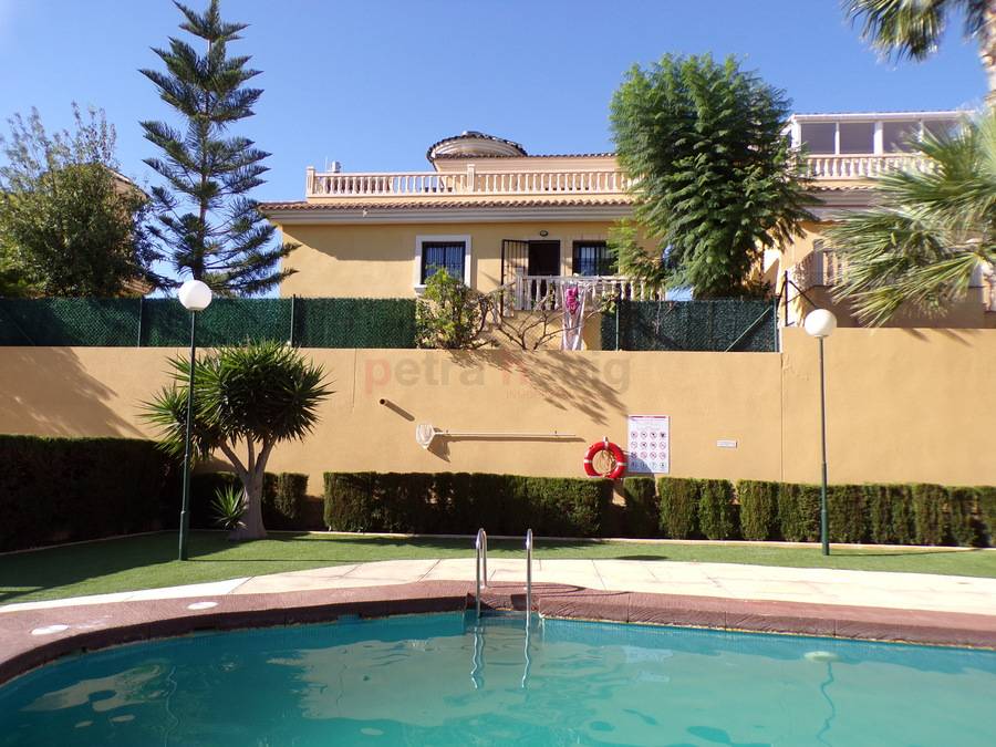 Resales - Villa - Villamartin