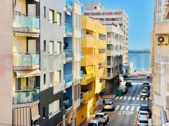 Resales - Lägenhet - Torrevieja - Playa Acequion