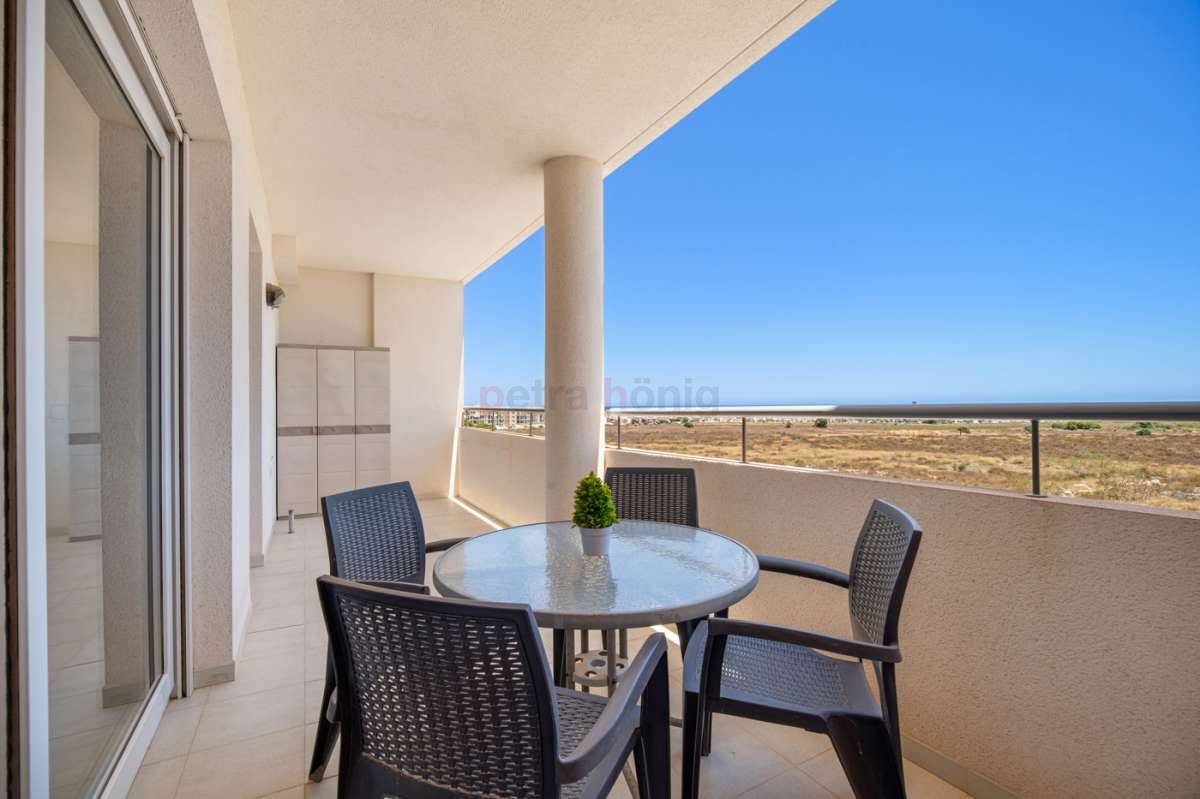 Resales - Apartment - Villamartin