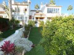 Resales - Townhouse - Villamartin