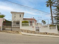 Gebrauchtobjekte - Einfamilienhaus - Ciudad Quesada