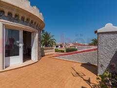 A Vendre - Villa - Ciudad Quesada