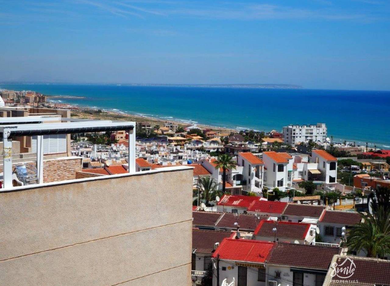 Reventa - Apartamento - La Mata - Torrelamata