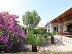 Gebrauchtobjekte - Einfamilienhaus - Orihuela Costa - Campoamor