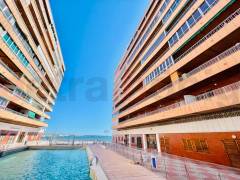 Resales - Apartment - Torrevieja - Playa de La Acequion