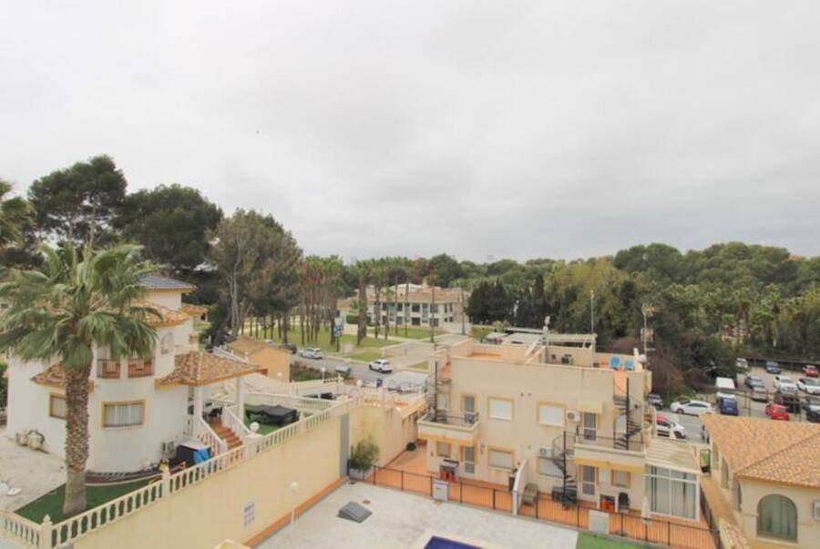 Resales - Apartment - Villamartin