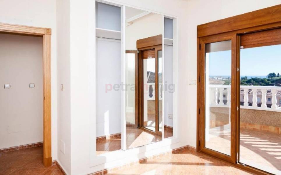 nieuw - Villa - Torrevieja - Los Altos