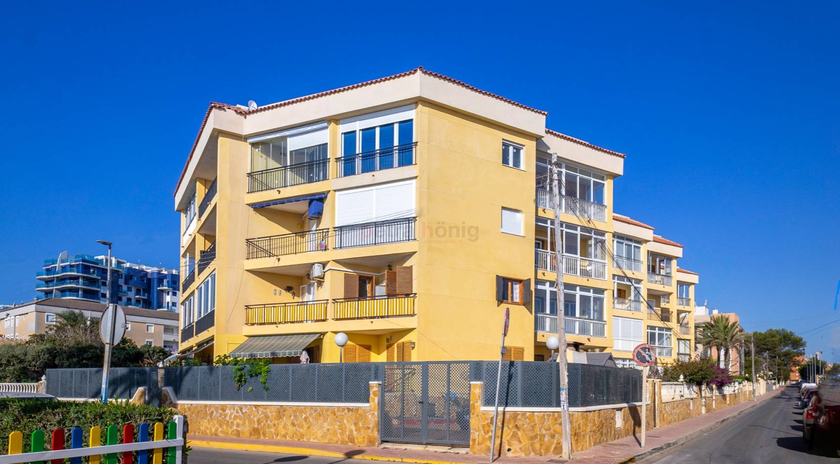 Resales - Apartment - Punta Prima