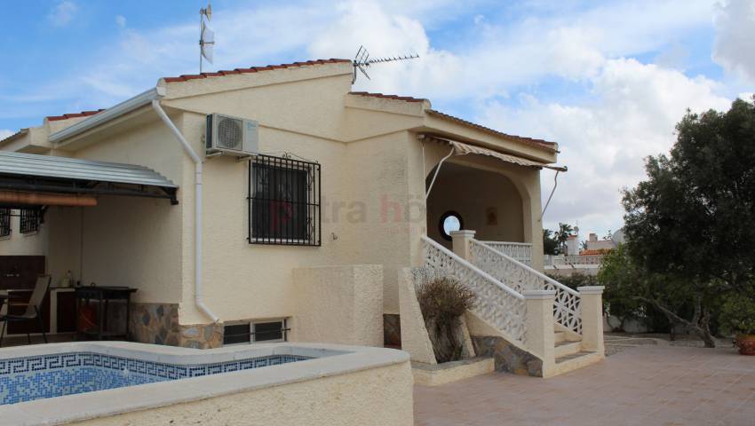 Gebrauchtobjekte - Einfamilienhaus - Ciudad Quesada