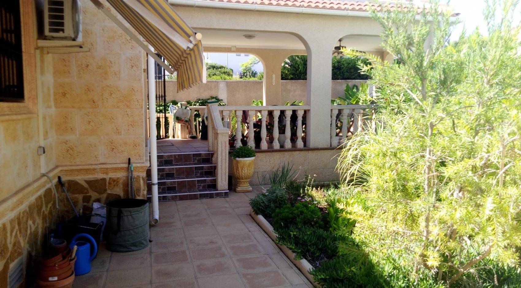 A Vendre - Villa - Torrevieja - Eliseos playa