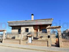 Resales - Villa - Los Montesinos - La Herrada