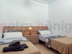 Resales - Apartment - Torrevieja - Paseo maritimo