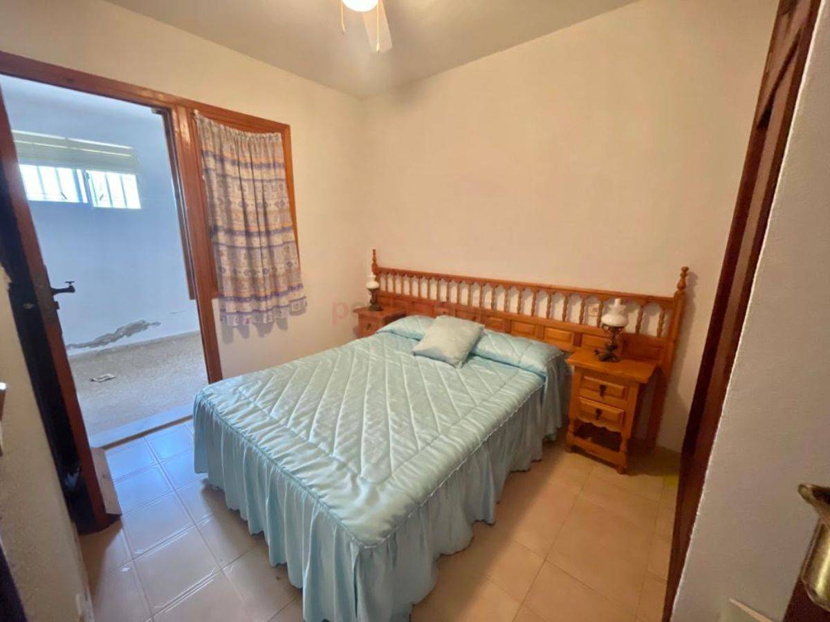 Resales - Bungalow - Torrevieja - PLAYA NAUFRAGOS