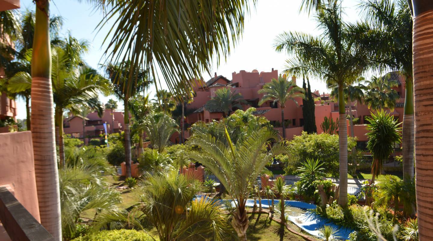 Resales - Appartement - Malaga - Estepona