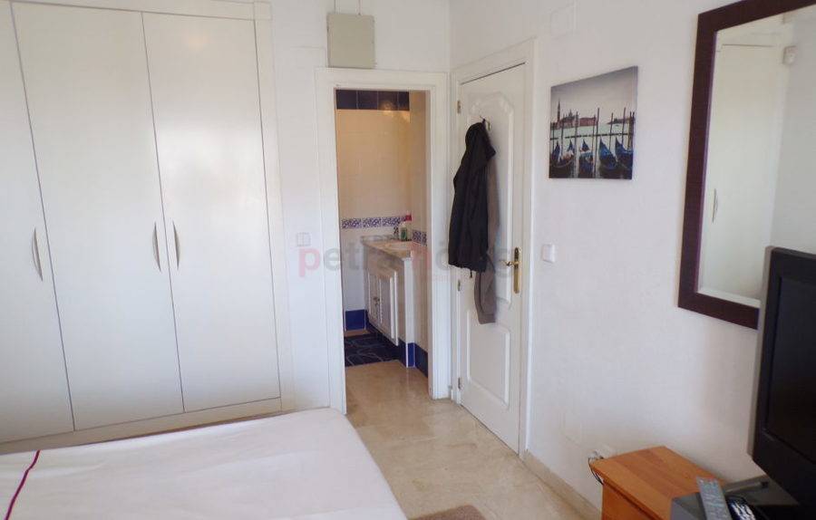 Resales - Apartment - Villamartin